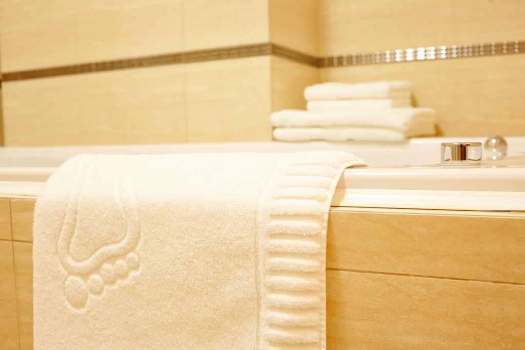 Luxury Apartment In New Building Chisinau Ngoại thất bức ảnh