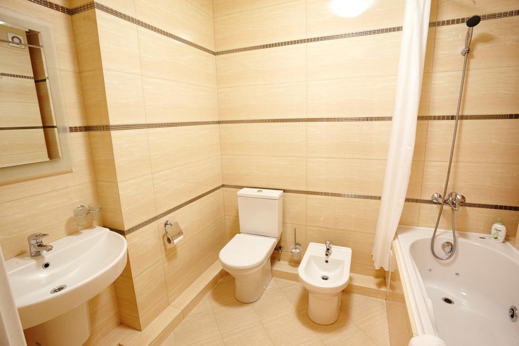 Luxury Apartment In New Building Chisinau Ngoại thất bức ảnh